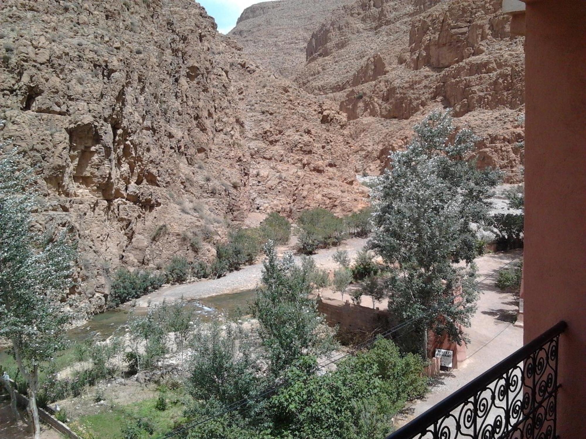 Hotel Restaurant La Gazelle De Dades Akhendachou n'Ait Ouffi Экстерьер фото